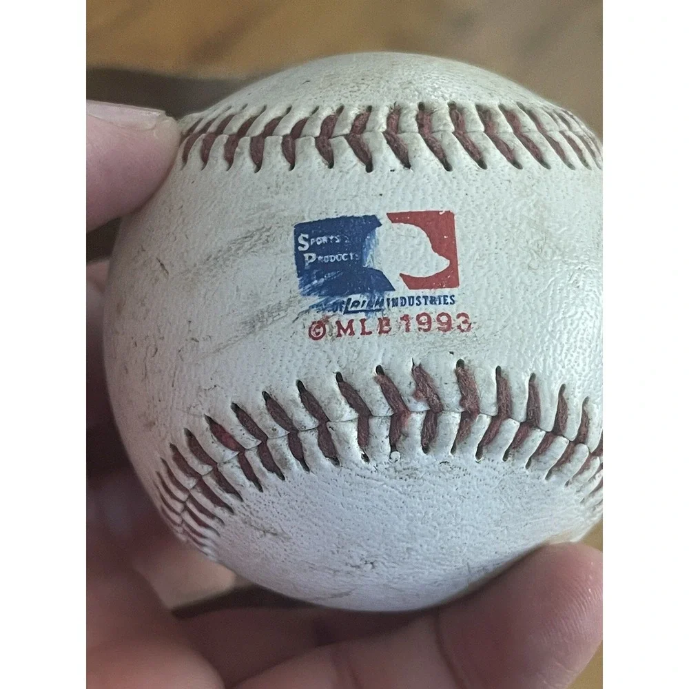 Seattle‎ Mariners 1993 SPC Collectible souvenir baseball ball